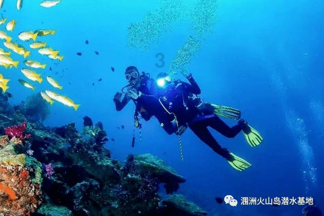 问止中医 | 李文思医师:治反复难愈的牛皮癣,肤质焕新