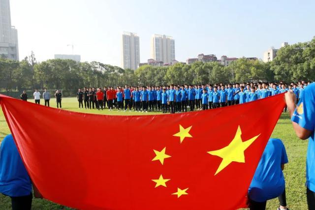 虫虫助手下载